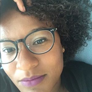 Meet your Posher, Bernadette